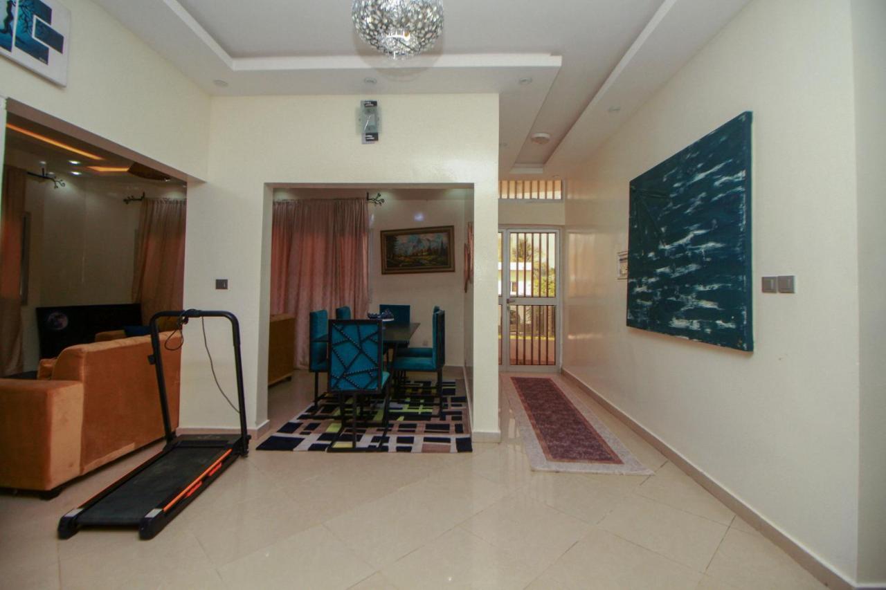 Le "Grand Bleu", Un Bel Appartement Paisible, Sur Et Spatieux Au Coeur De La Station Balneaire De Saly Portudal Extérieur photo